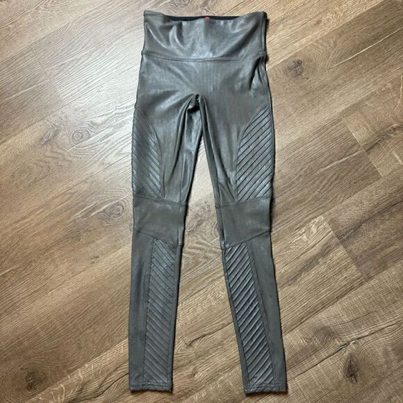 ‎SPANX | Faux Leather Moto Leggings - Picture 2 of 9